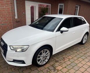 Audi Audi A3 Sportback35TFSI design 150 Ps Navi Led VIR Gebrauchtwagen