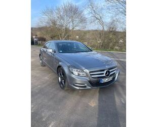 Mercedes-Benz Mercedes-Benz CLS 350 Sport/Exklusiv/Navi/ Distron Gebrauchtwagen