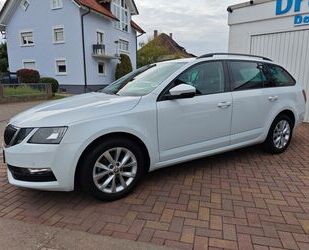 Skoda Skoda Octavia Combi Ambition Navi Sitzheizung Alu Gebrauchtwagen