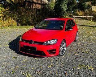 VW Volkswagen Golf 2.0 TSI DSG BMT R R 1. Hand Schec Gebrauchtwagen