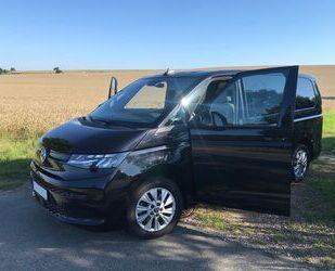 VW Volkswagen T7 Multivan 2,0 TDI DSG Life Deep Black Gebrauchtwagen