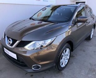 Nissan Nissan Qashqai 1.6 Pano Kamera SHZ Navi Winterreif Gebrauchtwagen