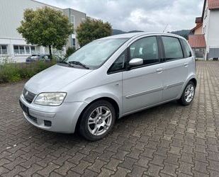 Fiat Fiat Idea 1.4 16V Dynamic Automatik Gebrauchtwagen