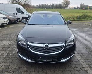 Opel Opel Insignia 4x4 sport Vollausstattung gepflegt Gebrauchtwagen