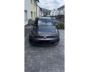 VW Volkswagen Golf 2.0 TSI DSG GTI Performance GTI Pe Gebrauchtwagen