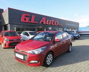 Hyundai Hyundai i20/PDC/SITZHEIZUNG/AHK/LENKRADHZG/TEMPOMA Gebrauchtwagen