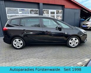 Opel Opel Zafira Tourer 1.4 Active*GRA*PDC*SHZ*USB*7-Si Gebrauchtwagen