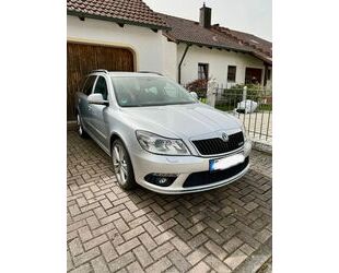 Skoda Skoda Octavia 2.0 TDI RS Combi RS Gebrauchtwagen