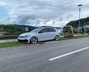 VW Volkswagen Golf 2.0 TSI DSG GTI Performance GTI Pe Gebrauchtwagen