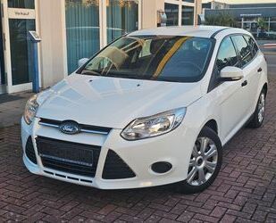 Ford Ford Focus Turnier Ambiente Gebrauchtwagen