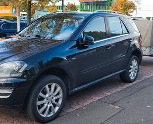 Mercedes-Benz Mercedes-Benz ML 300 CDI 4MATIC BlueEFF. Grand Edi Gebrauchtwagen