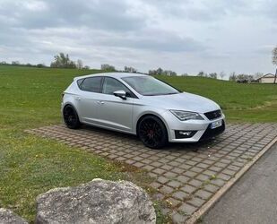 Seat Seat Leon 1.8 TSI 132kW Start&Stop FR DSG FR Gebrauchtwagen