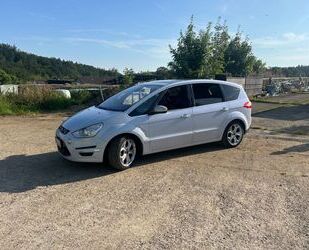 Ford Ford S-Max 2,2 TDCi 147kW DPF Titanium S Autom. AH Gebrauchtwagen