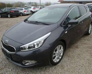 Kia Kia ceed / Ceed Dream Team Navi/Sitzheizung/Kamera Gebrauchtwagen