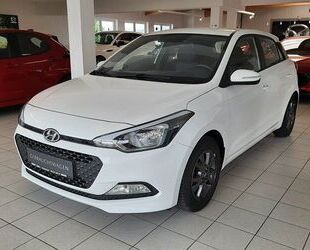 Hyundai Hyundai i20 1.2 YES! *Sitzhzg*Klima*Lenkradhzg* Gebrauchtwagen