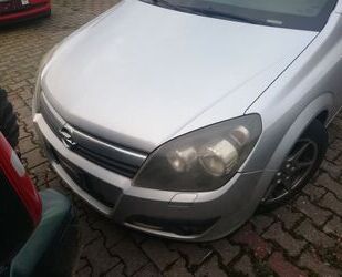 Opel Opel Astra Caravan 1.9 CDTI Cosmo 74kW Gebrauchtwagen