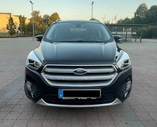 Ford Ford Kuga 1,5 EcoBoost 4x4 129kW Titanium Autom. . Gebrauchtwagen