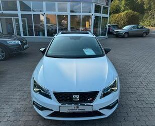 Seat Seat Leon 2.0 TSI DSG Cupra 300/LED/Navi/Sitzhzg/P Gebrauchtwagen