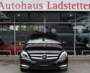 Mercedes-Benz Mercedes-Benz B 200 CDI *Ahk*Panodach*Sportpaket*L Gebrauchtwagen