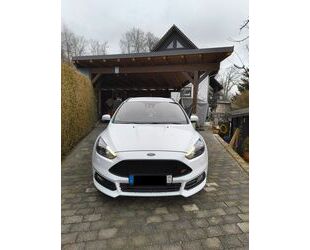 Ford Ford Focus 2,0 EB ST Turnier ST Gebrauchtwagen