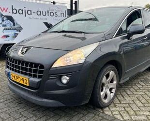 Peugeot Peugeot 3008 Allure e-HDi 115 EGS6 Stop&Start*2-KP Gebrauchtwagen