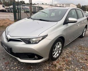 Toyota Toyota Auris Edition-S Kamera Navi SHZ Tempomat Xe Gebrauchtwagen