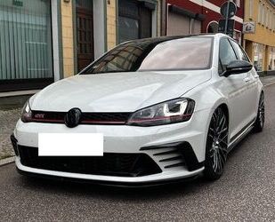 VW Volkswagen Golf VII Lim. GTI Clubsport BMT Einzels Gebrauchtwagen