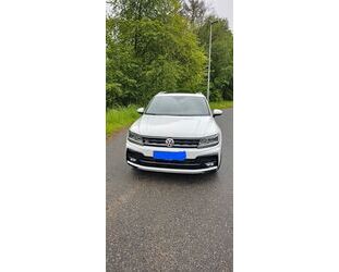 VW Volkswagen Tiguan 2.0 TSI 132kW DSG 4MOTION Highli Gebrauchtwagen