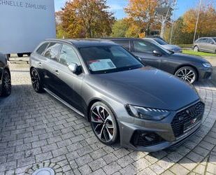 Audi Audi RS4 2.9 TFSI tiptronic quattro Avant Pano B&O Gebrauchtwagen