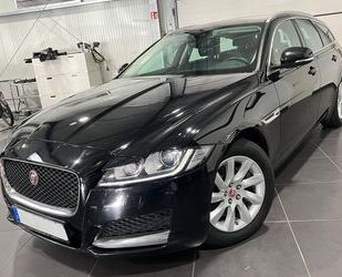 Jaguar Jaguar XF 20d Automatik **Navi*Leder*Kamera*SHZ*PD Gebrauchtwagen