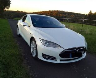 Tesla Tesla Model S 70D - MCU 2 - Panorama -neue Bremsen Gebrauchtwagen