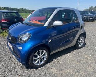 Smart Smart ForTwo fortwo coupe 52kW*NAVI*PNORAMA*MFL*KL Gebrauchtwagen