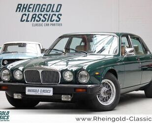 Jaguar Jaguar Daimler Double Six in british racing green Gebrauchtwagen