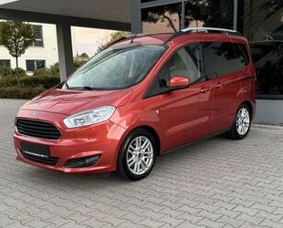 Ford Ford Tourneo Courier Titanium AHK Navi TEL Kamera Gebrauchtwagen