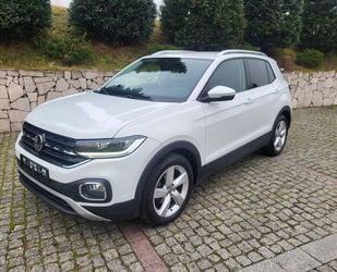 VW Volkswagen T-Cross Style DSG ACC Navi LED Gebrauchtwagen