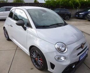 Abarth Abarth 695 /Klima/Navi/PDC/Carbon/Brembo/Alcantara Gebrauchtwagen