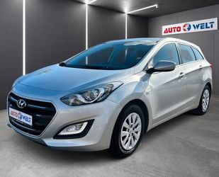 Hyundai Hyundai i30 1.4i Kombi Klimaanlage Anhängerkupplun Gebrauchtwagen