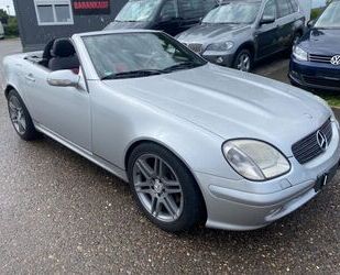 Mercedes-Benz Mercedes-Benz SLK 320 Automatik/Leder/Klima/SZH 16 Gebrauchtwagen