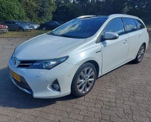 Toyota Toyota Auris TOYOTA 1,8i hybrid, 73kw, panoram, ka Gebrauchtwagen