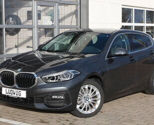 BMW BMW 118d Aut. Advantage AHK LC-PROF VOLL-LED DR.AS Gebrauchtwagen