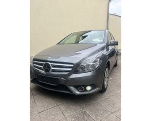 Mercedes-Benz Mercedes-Benz B 180 CDI -Navi- Service Neu Gebrauchtwagen