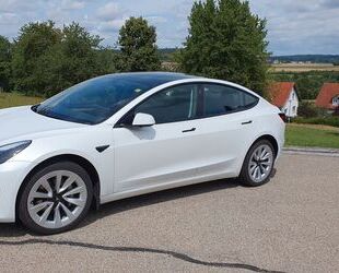 Tesla Tesla Model 3 Hinterradantrieb RWD RWD Gebrauchtwagen