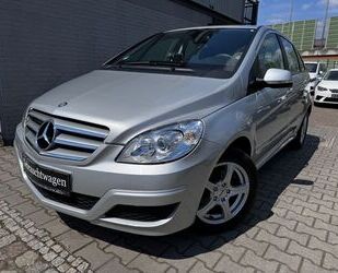 Mercedes-Benz Mercedes-Benz B 160 KLIMA KLIMA ALU AHK Gebrauchtwagen