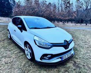 Renault Renault Clio ENERGY TCe 220 EDC R.S. Trophy R.S. T Gebrauchtwagen