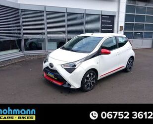 Toyota Toyota Aygo x-play Team D 1.0 53 kW (72 PS), Schal Gebrauchtwagen