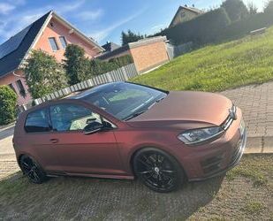 VW Volkswagen Golf 2.0 TSI DSG 4MOTION BMT R Car Wra Gebrauchtwagen