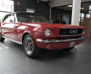 Ford Ford Mustang Cabrio/Convertible Gebrauchtwagen