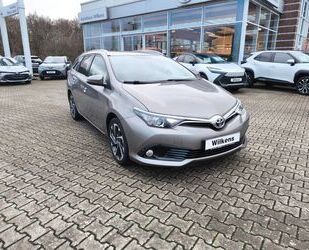 Toyota Toyota Auris Touring Sports Design Edition Automat Gebrauchtwagen