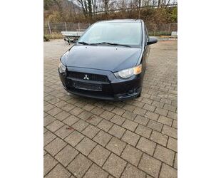 Mitsubishi Mitsubishi Colt 1.1 Inform Inform Gebrauchtwagen