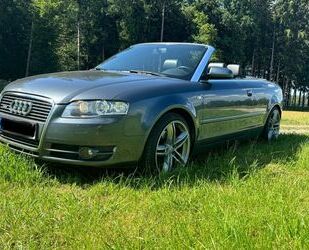 Audi Audi A4 2.0 TFSI Cabrio, Schalter, Streaming, S-Li Gebrauchtwagen